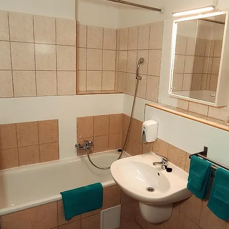 Apartment Akacfa