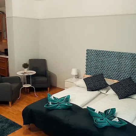 Akacfa Apartment