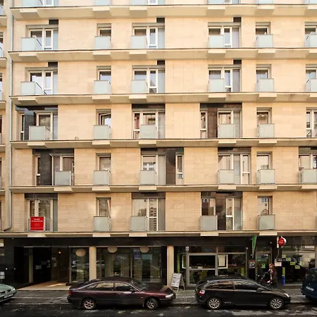 Apartment Akacfa