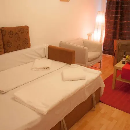 Akacfa * ブダペスト