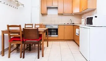 Apartment Akacfa